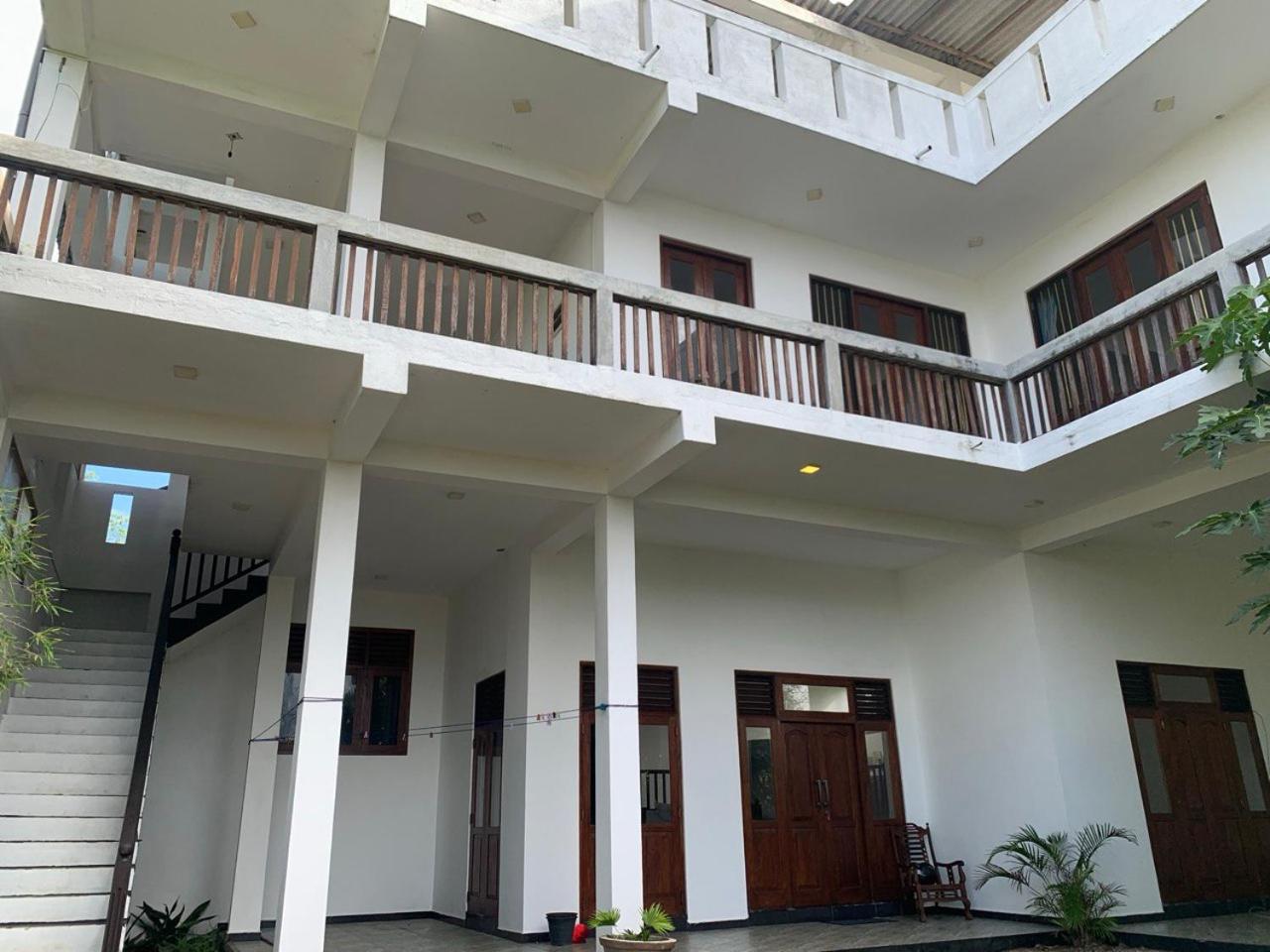 Arcadia Apartment Unawatuna Luaran gambar