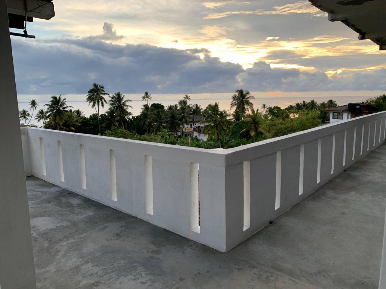 Arcadia Apartment Unawatuna Luaran gambar